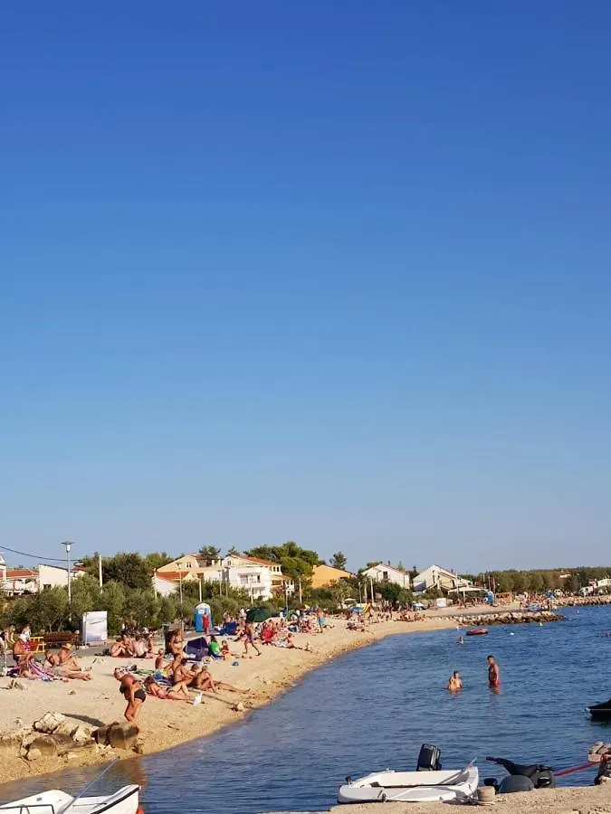 Apartment In Vrsi With Air Conditioning, Wifi, Washing Machine, Dishwasher Chorwacja