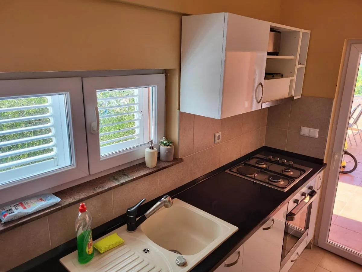 Apartment In Vrsi With Air Conditioning, Wifi, Washing Machine, Dishwasher Chorwacja