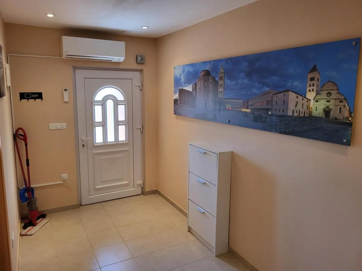 Apartment In Vrsi With Air Conditioning, Wifi, Washing Machine, Dishwasher 0*,