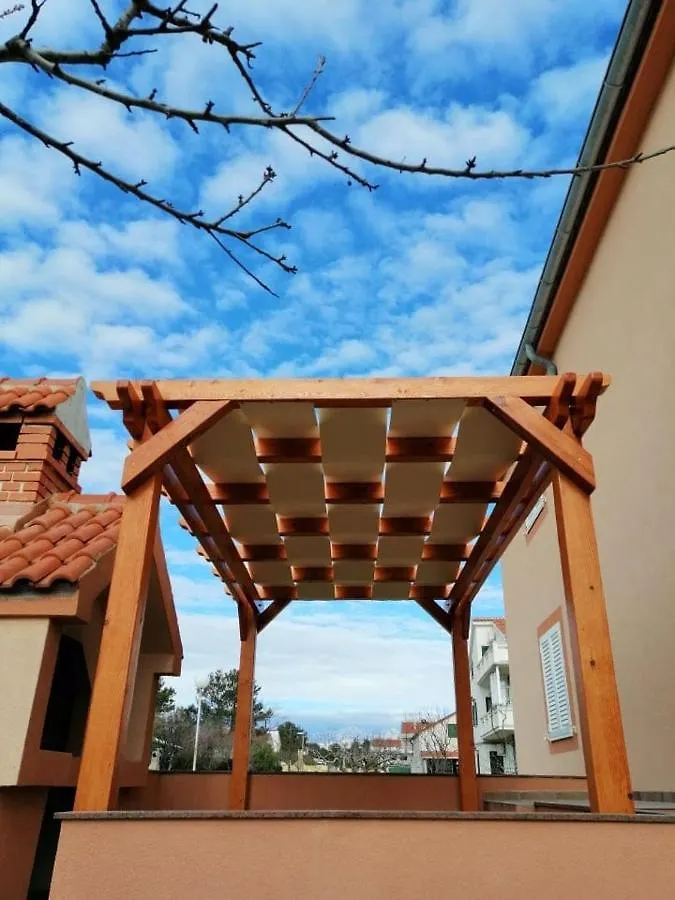 Apartment In Vrsi With Air Conditioning, Wifi, Washing Machine, Dishwasher