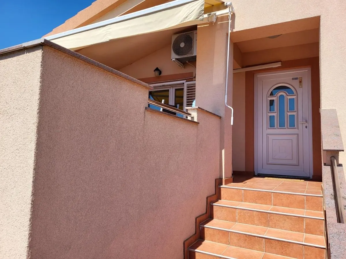 Apartment In Vrsi With Air Conditioning, Wifi, Washing Machine, Dishwasher